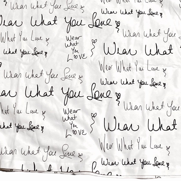 everydayJONES by Madeline Jones Wear What You Love Tee - Picture 5 of 12